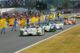 Tom Kristensen im Audi R8 (Team ADT Champion Racing) beim Zieleinlauf von Le Mans 2005 (Foto: Audi)