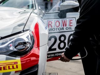 Nicht zu vernachlässigen: Auch in den kleineren Klassen machen die kleinen Dinge, wie der Luftdruck, den Unterschied - VLN2 2017 (Foto: mariushecker.de)