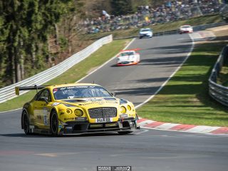 Schnelles Postauto: der Bentley Continental GT3 vom Team ABT landete auf Platz 4 - VLN2 2017 (Foto: mariushecker.de)