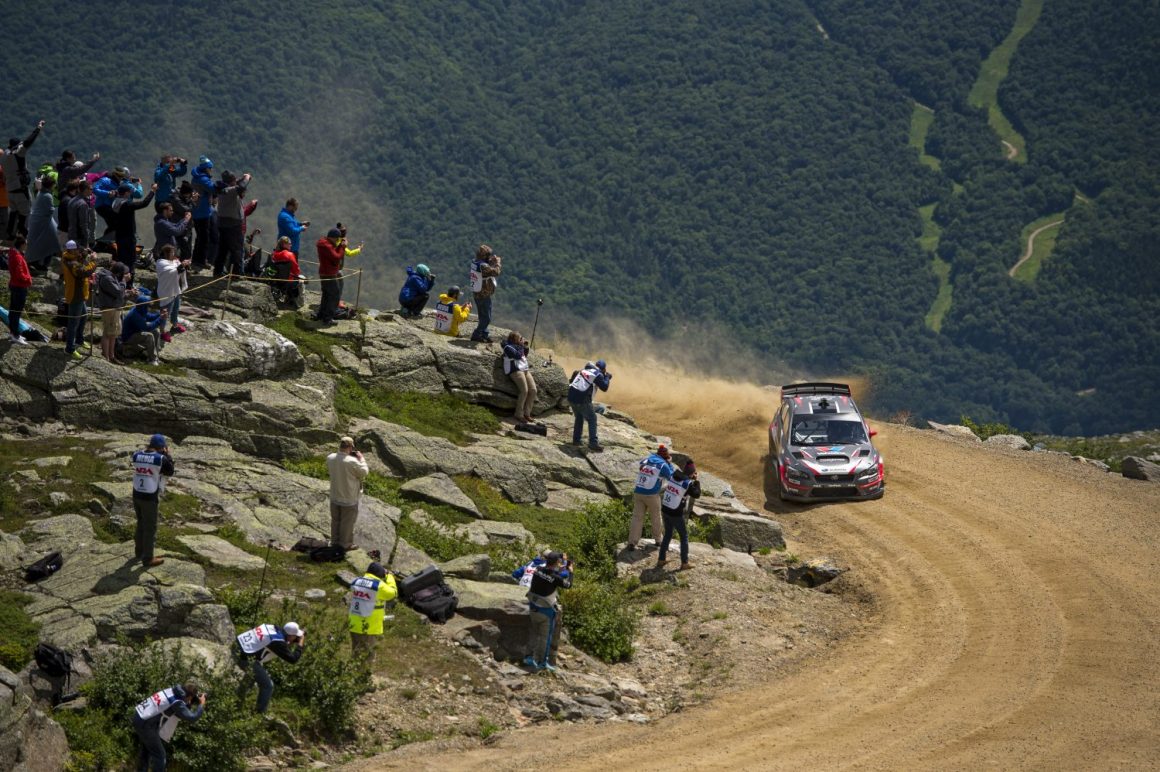 Travis Pastrana auf dem Weg zum neuen Rekord am Mount Washington (Foto: Ben Haulenbeek / Subaru Rally Team USA)