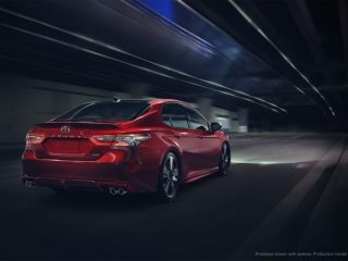 2018 Toyota Camry XSE (Foto: Hersteller)