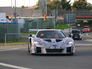McLaren Erlkönig an der Nürburgring Nordschleife (Foto: PSringfotos)