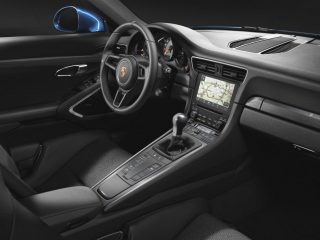 Klassischer Innenraum - Porsche 911 GT3 Touring Package (991.2) (Foto: Porsche)