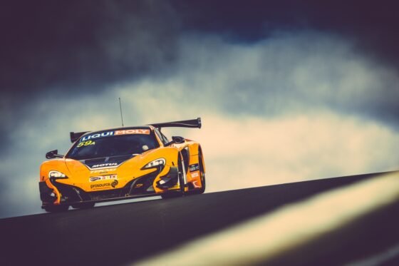 McLaren 650S GT3 - 12h Bathurst 2016 (Foto: McLaren)