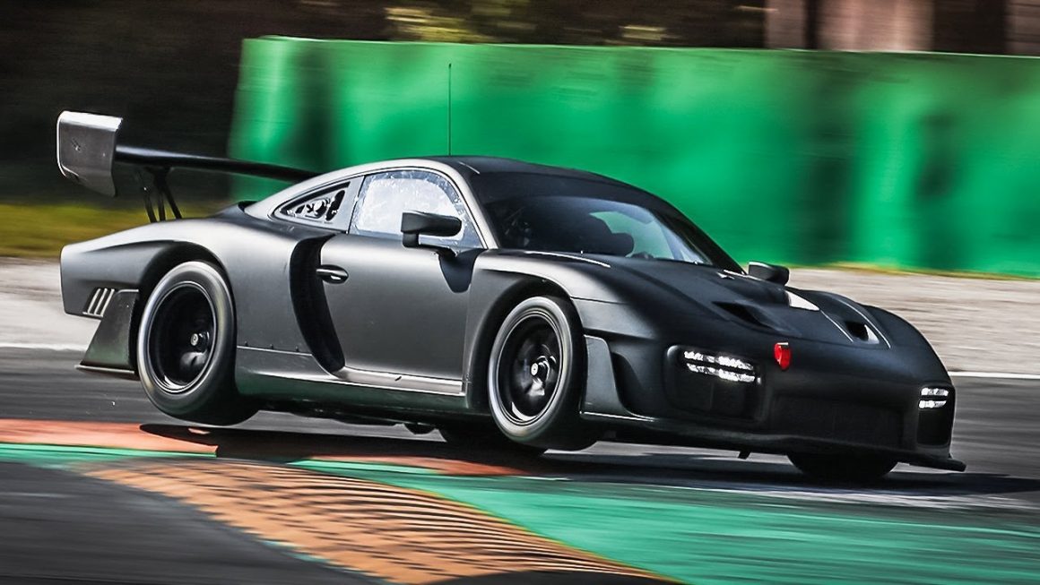 2019 Porsche 935 (Youtube/19BOZZY92)