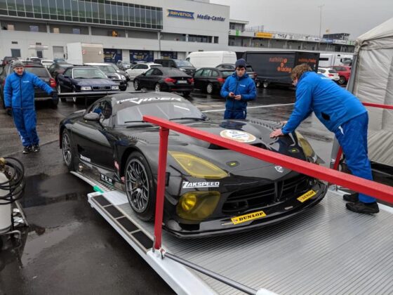 Dodge Viper GT3-R bei den VLN-Testfahrten 2019 (Foto: FB/Zakspeed)