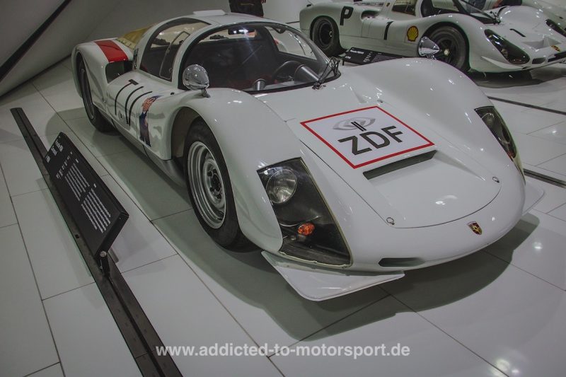 Porsche 906