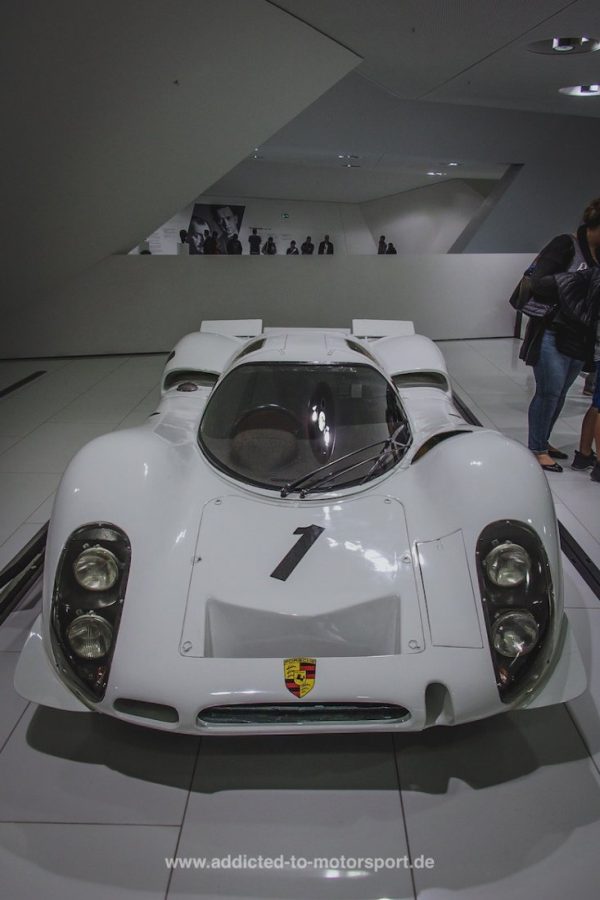 Porsche 908