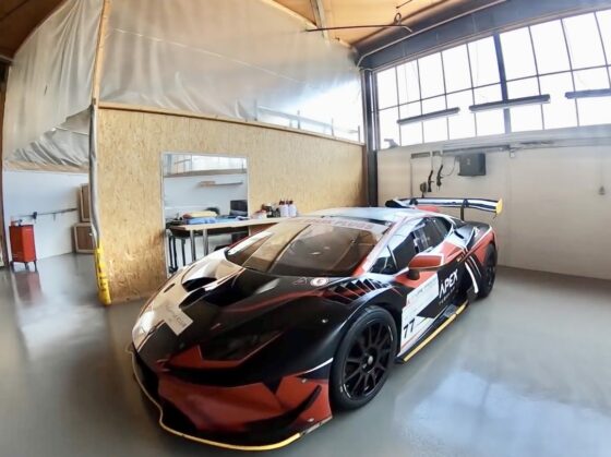 Lamborghini Huracan Super Trofeo EVO (YouTube/LILAC Rennsport)