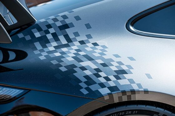 Porsche 911 GT3 (992) „Sonderwunsch Werksumbau“ zum 30-jährigen Jubiläum des Porsche Supercups (Foto: Porsche)